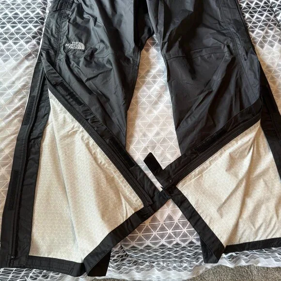 The North Face HyVent 2.5L Waterproof Rain/Snow Pants – Mens XL/Regular in Black - Picture 8 of 11
